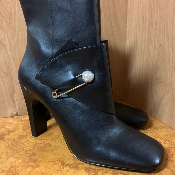 Quitit Black Leather Nine West - Picture 2 of 16